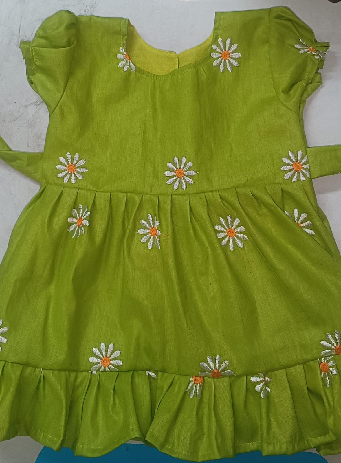 Sunflower Pista Green Dress - Image 2