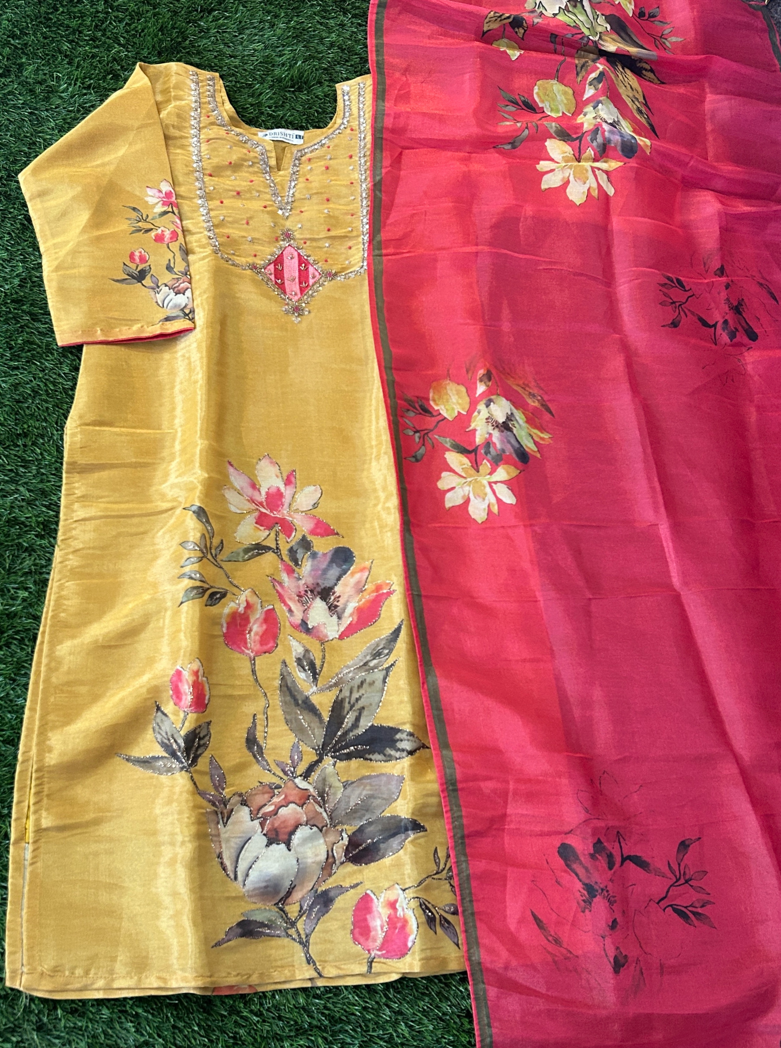 Yellow magic 3 piece set  - Image 2